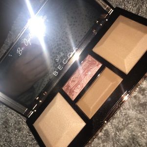 Becca Be A Light Face Palette